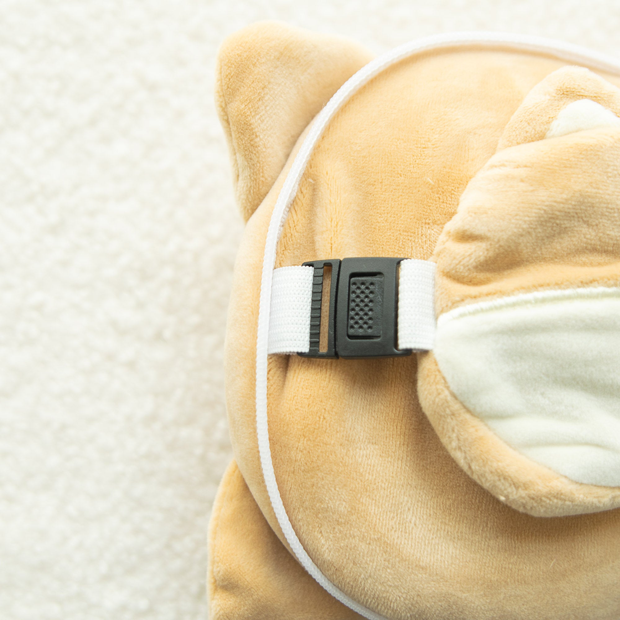 Coussin de voyage 2 en 1 avec masque - Shiba Inu