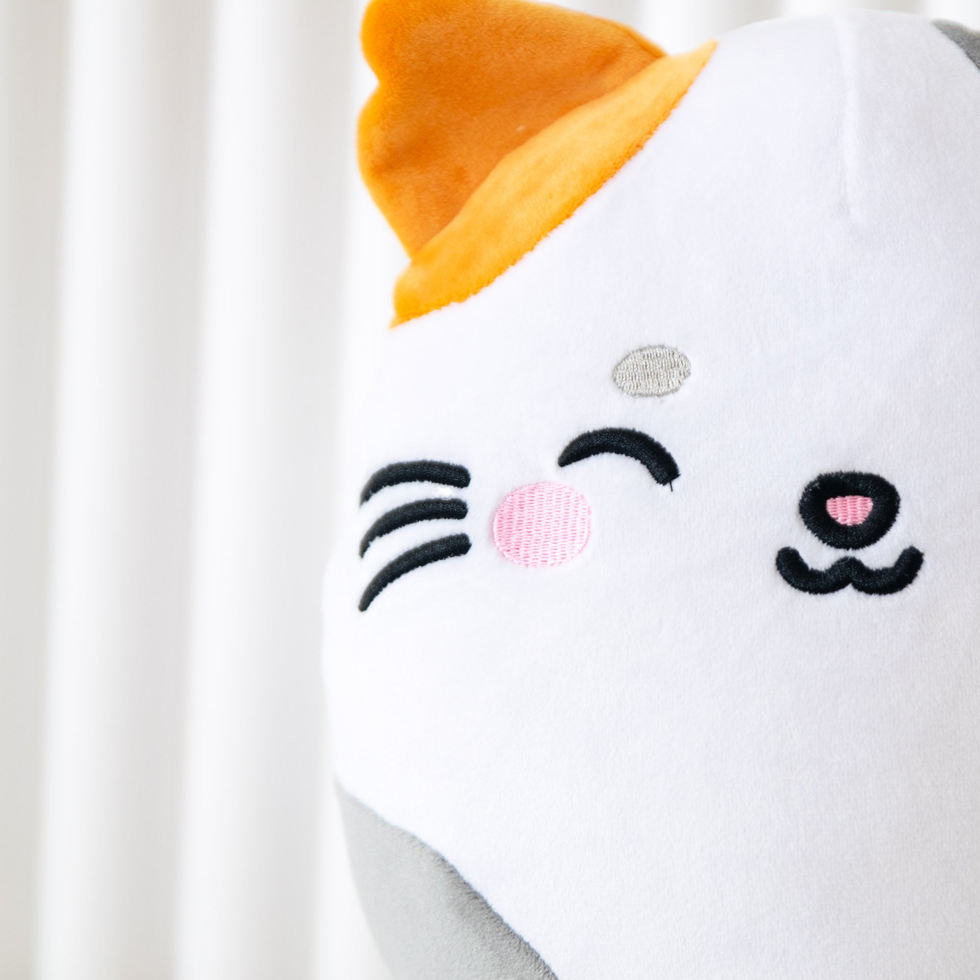Peluche Kawaii Lola le chat