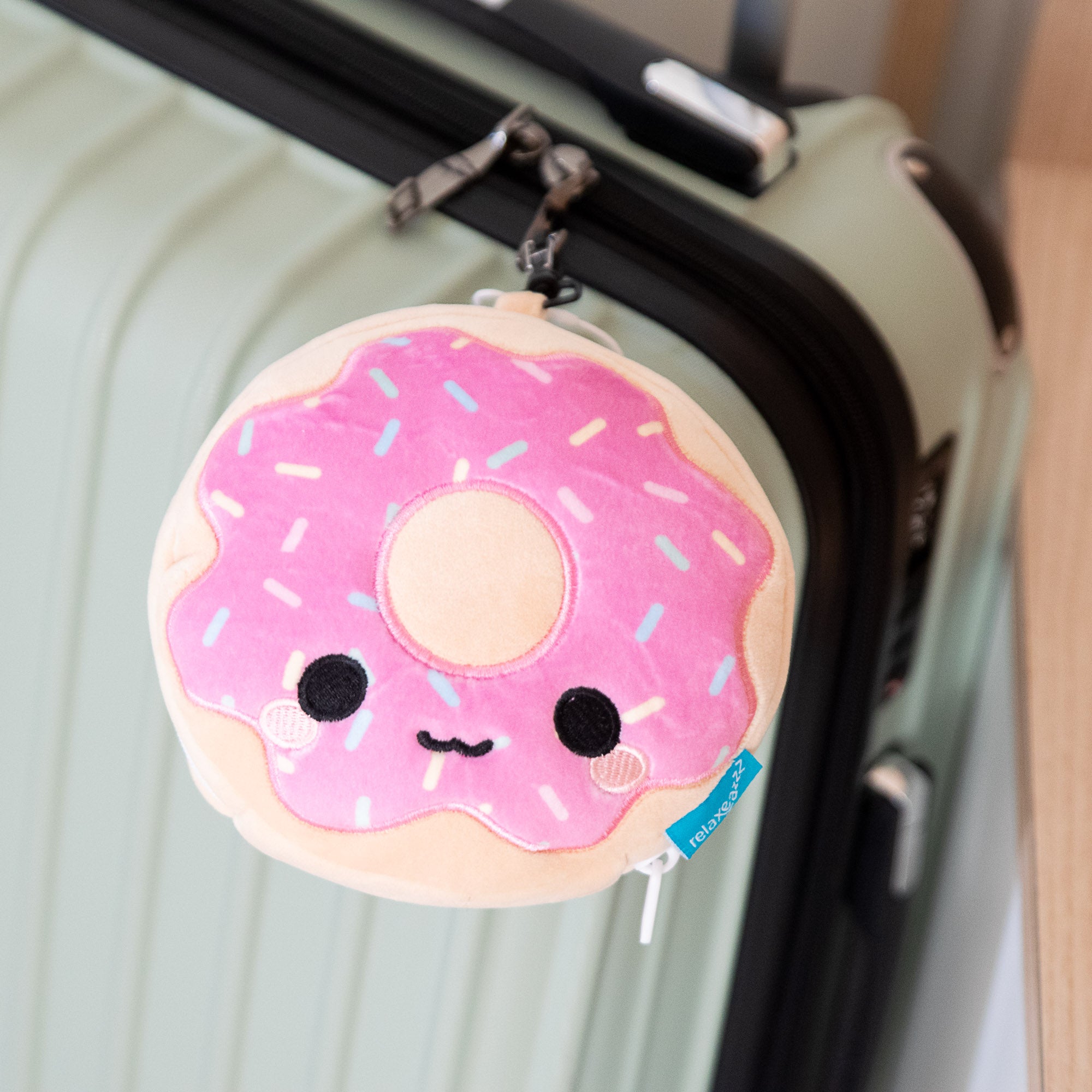 Coussin de voyage 2 en 1 avec masque - Donut