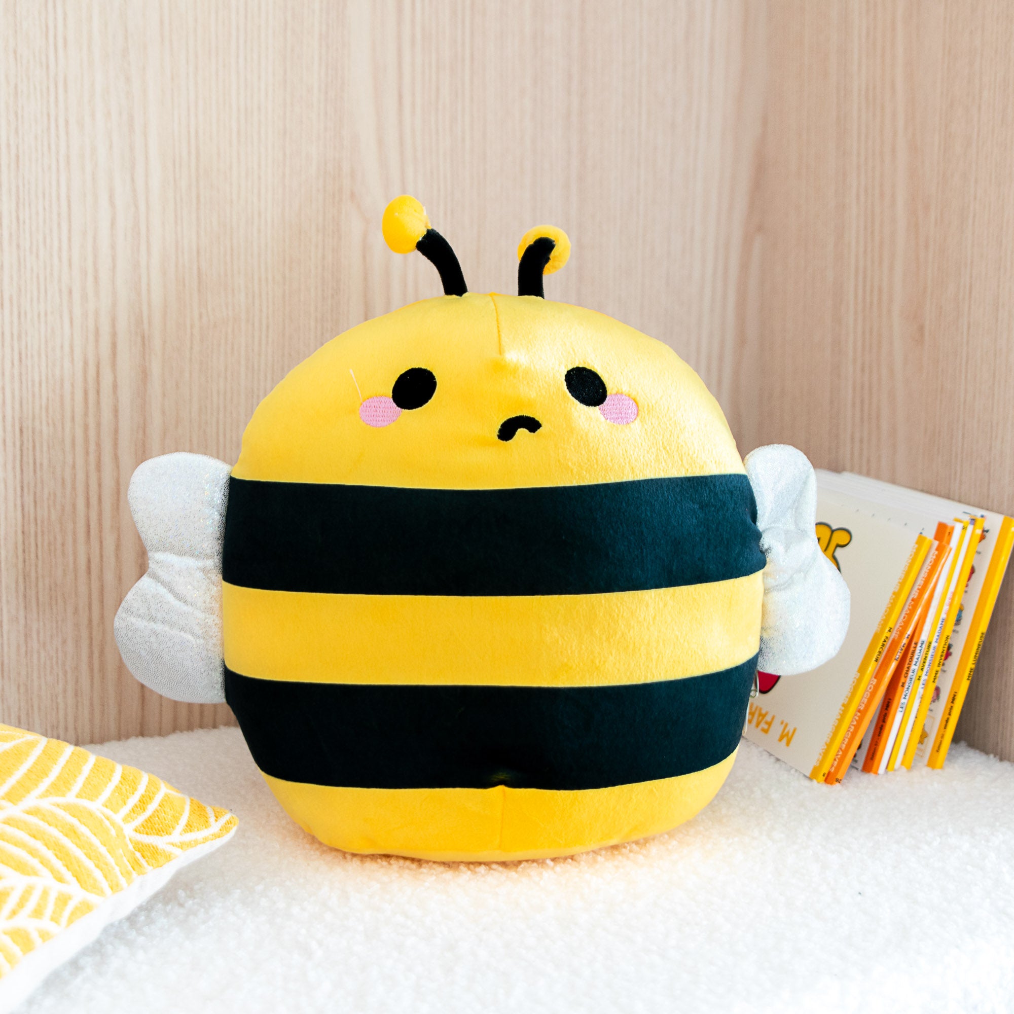 Peluche Kawaii Bobby l'Abeille