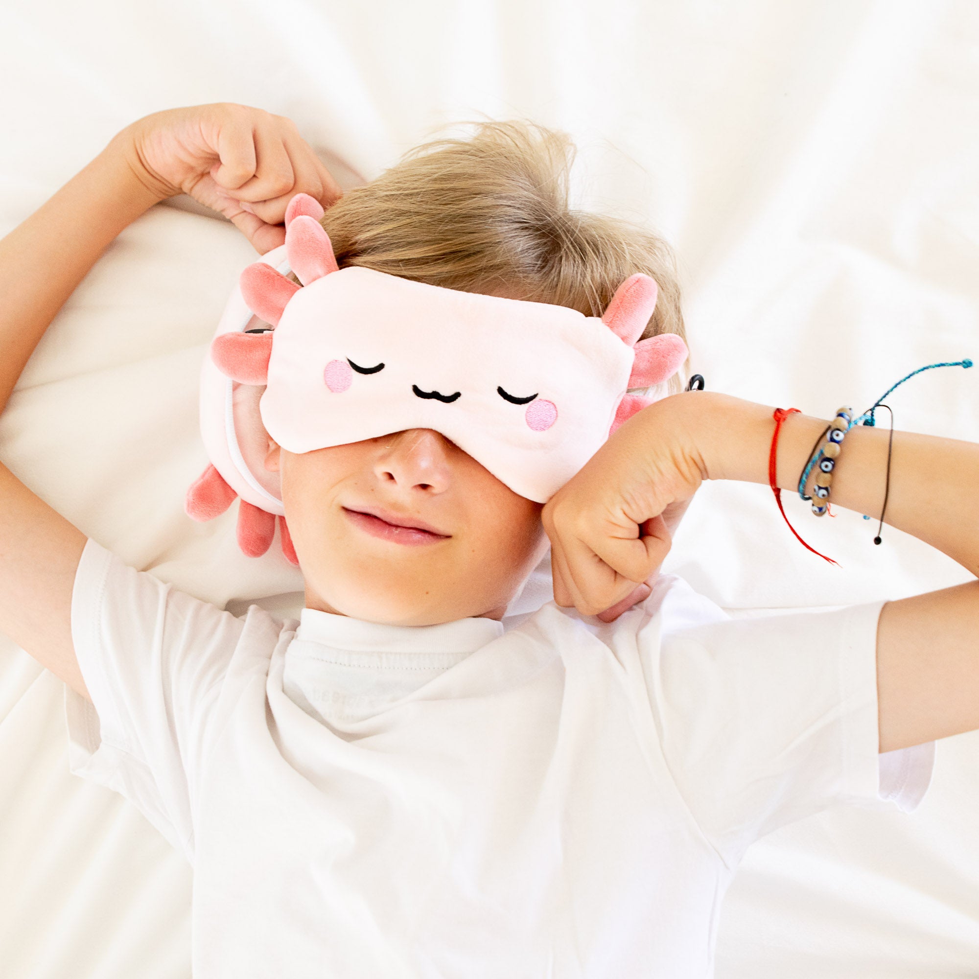 Coussin de voyage 2-en-1 avec masque - Maddie l’Axolotl