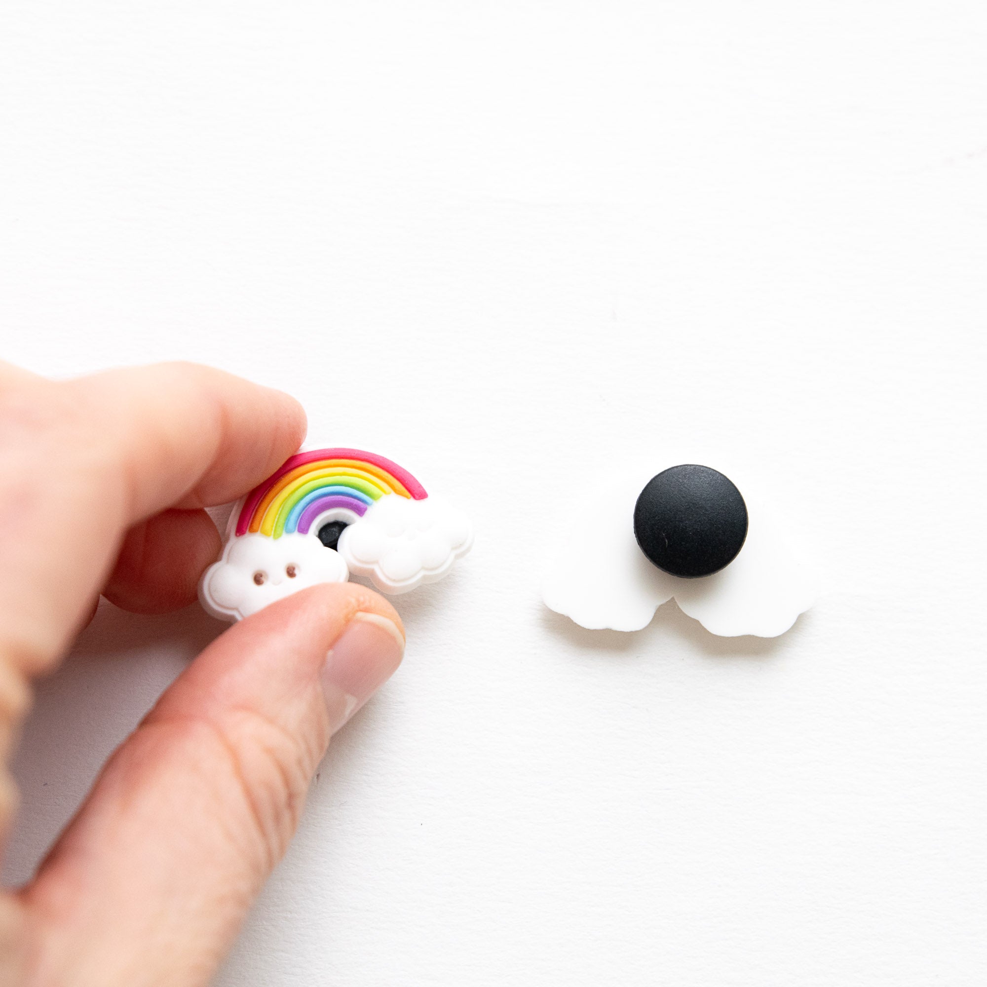 Accessoires pour Crocs Arc-en-ciel & Nuage