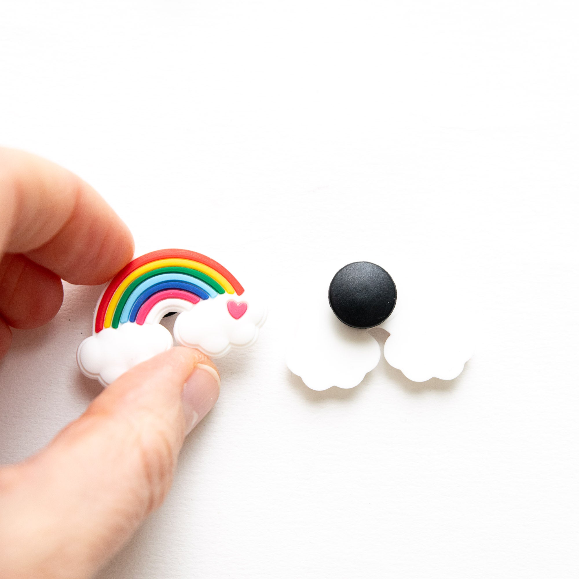 Accessoires pour Crocs Arc-en-ciel & Coeur