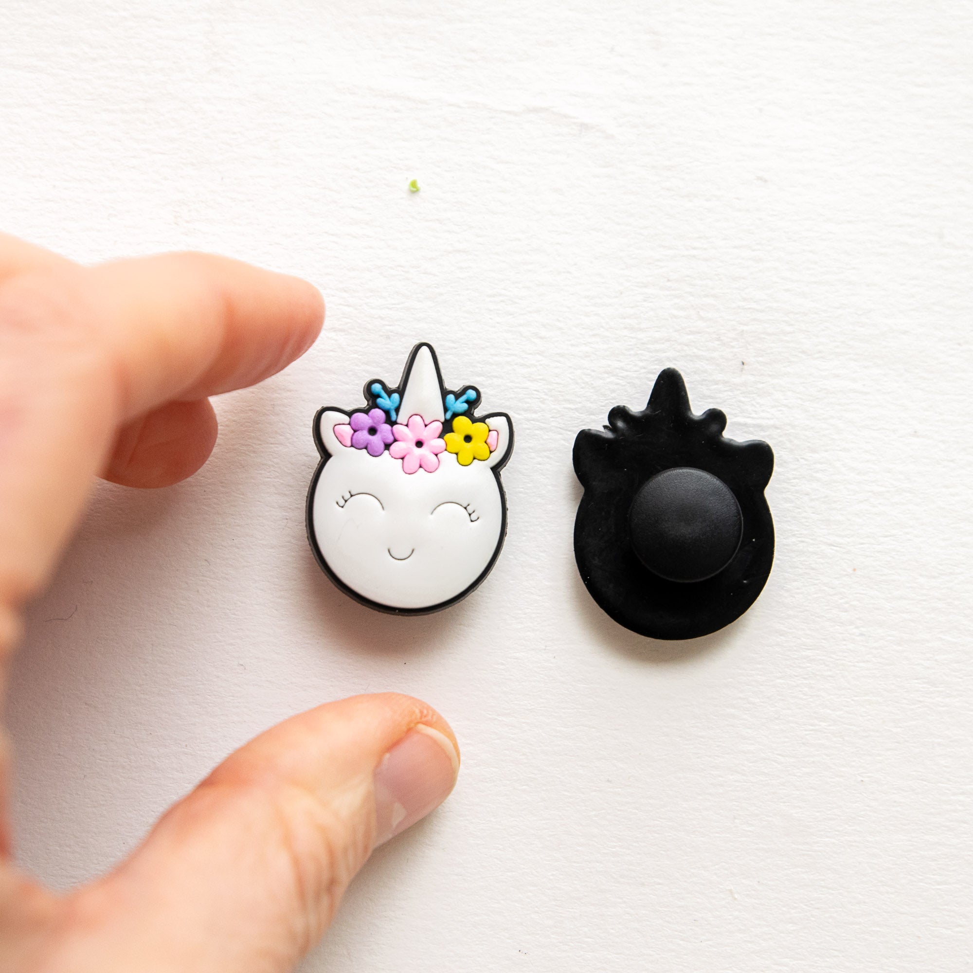 Accessoires pour Crocs Licorne & Couronne de Fleurs