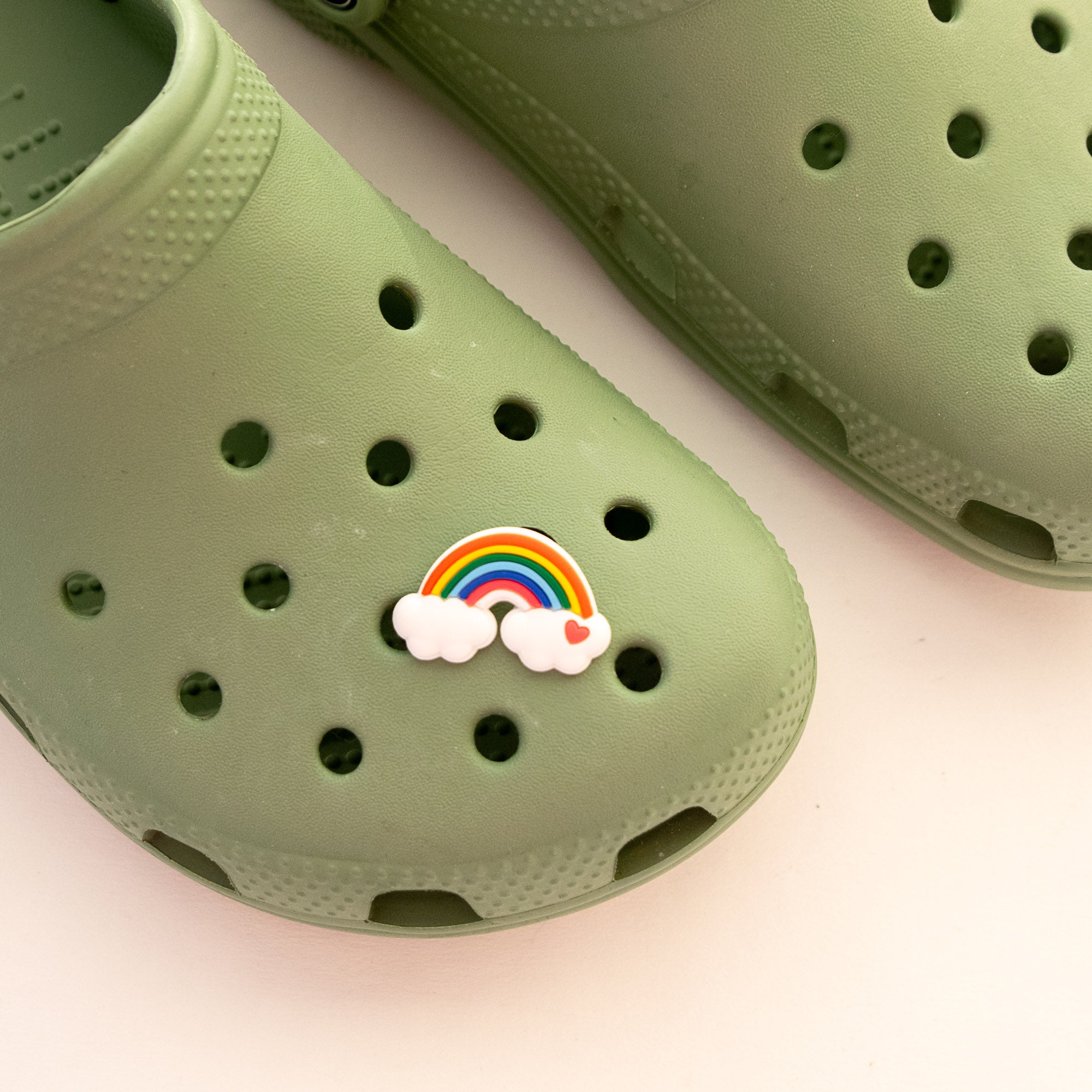 Accessoires pour Crocs Arc-en-ciel & Coeur