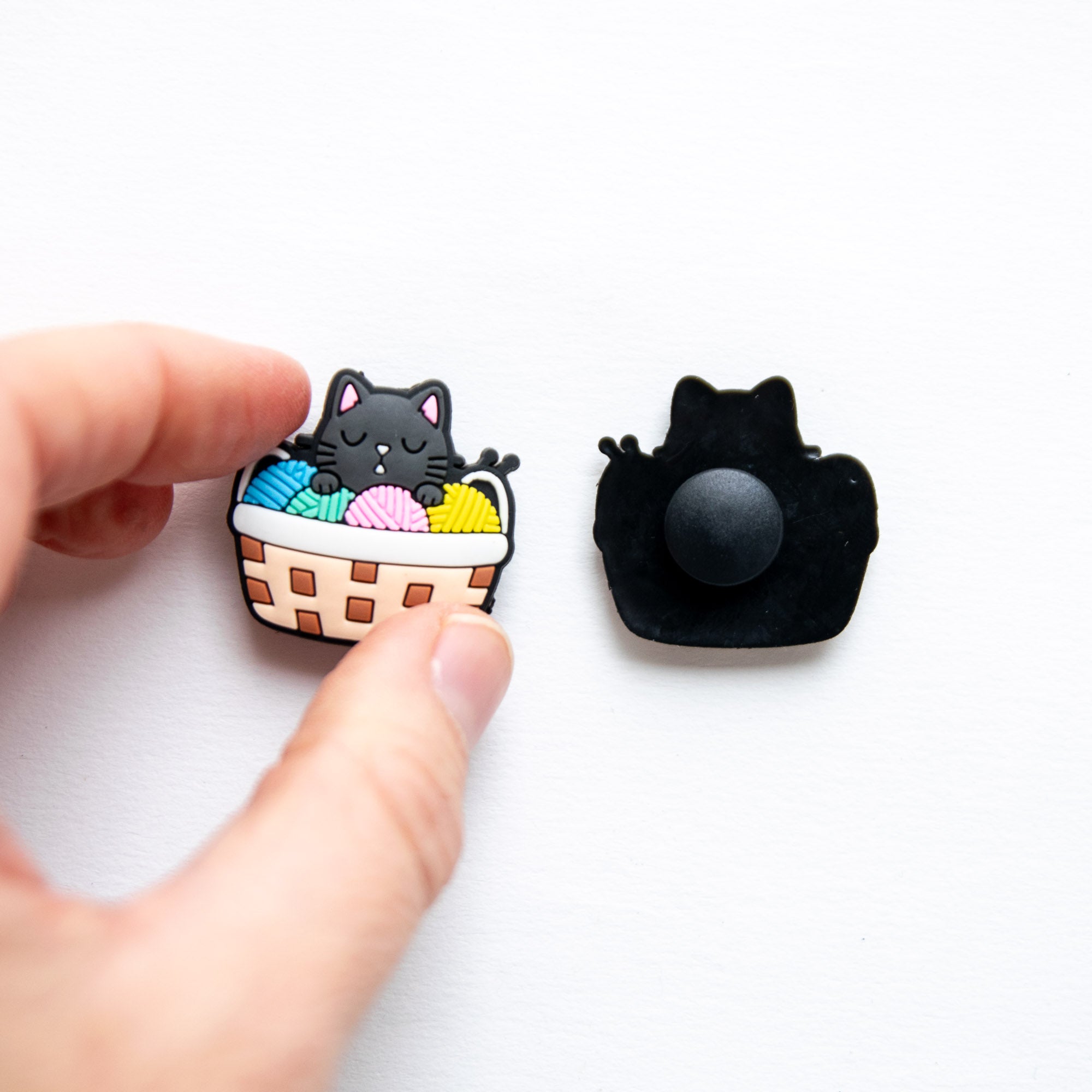 Accessoires pour Crocs Chat & Pelotes de Laine