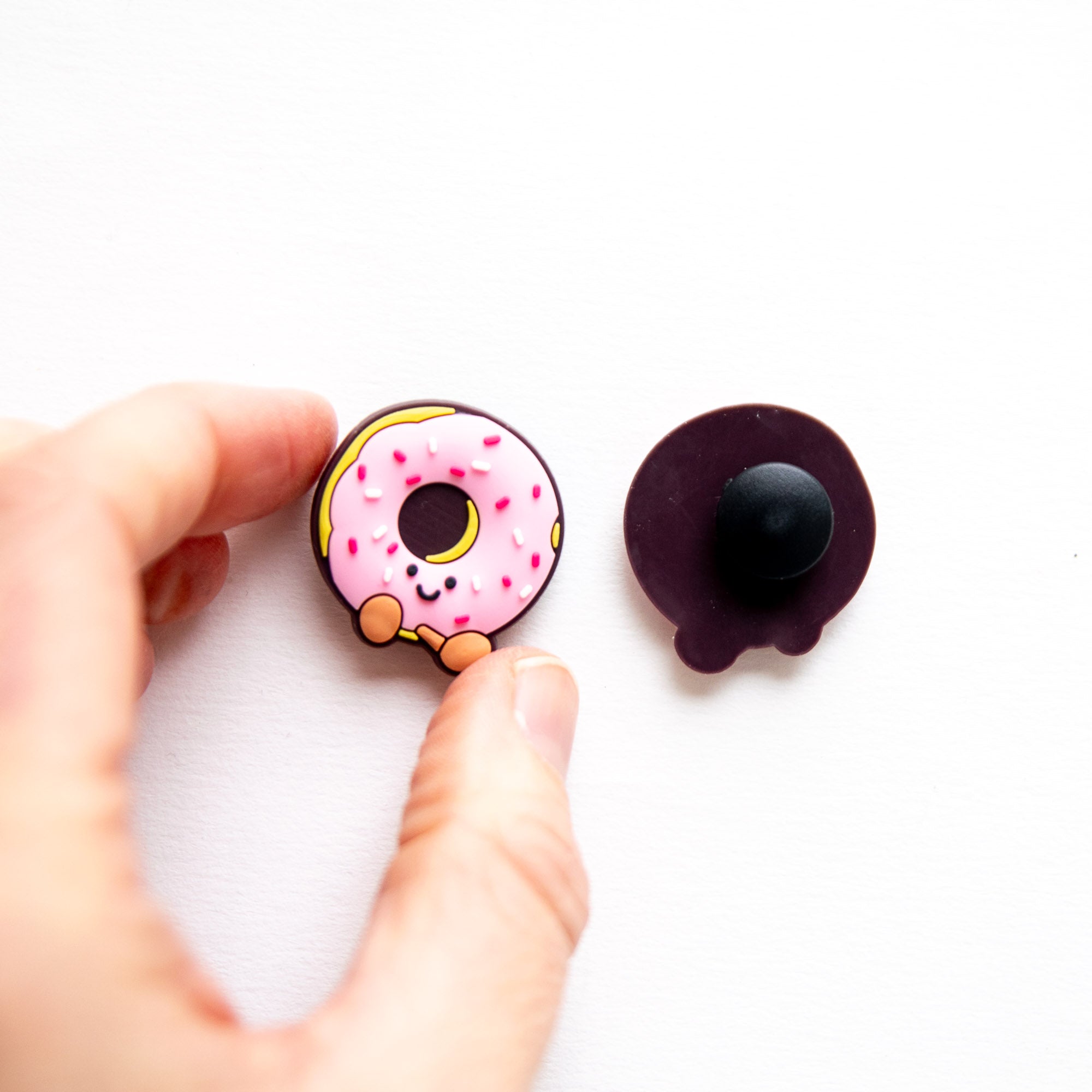 Accessoires pour Crocs Donut Rose Assis