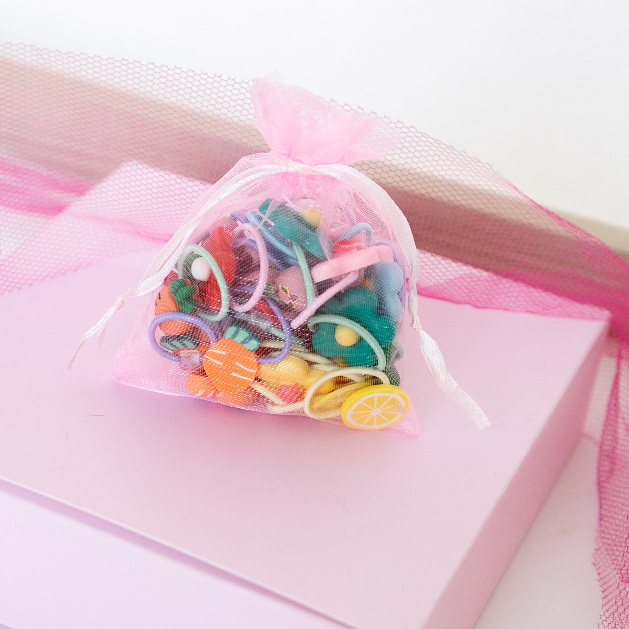 Lot de 30 élastiques Cheveux – Assortiment Fleurs & Animaux