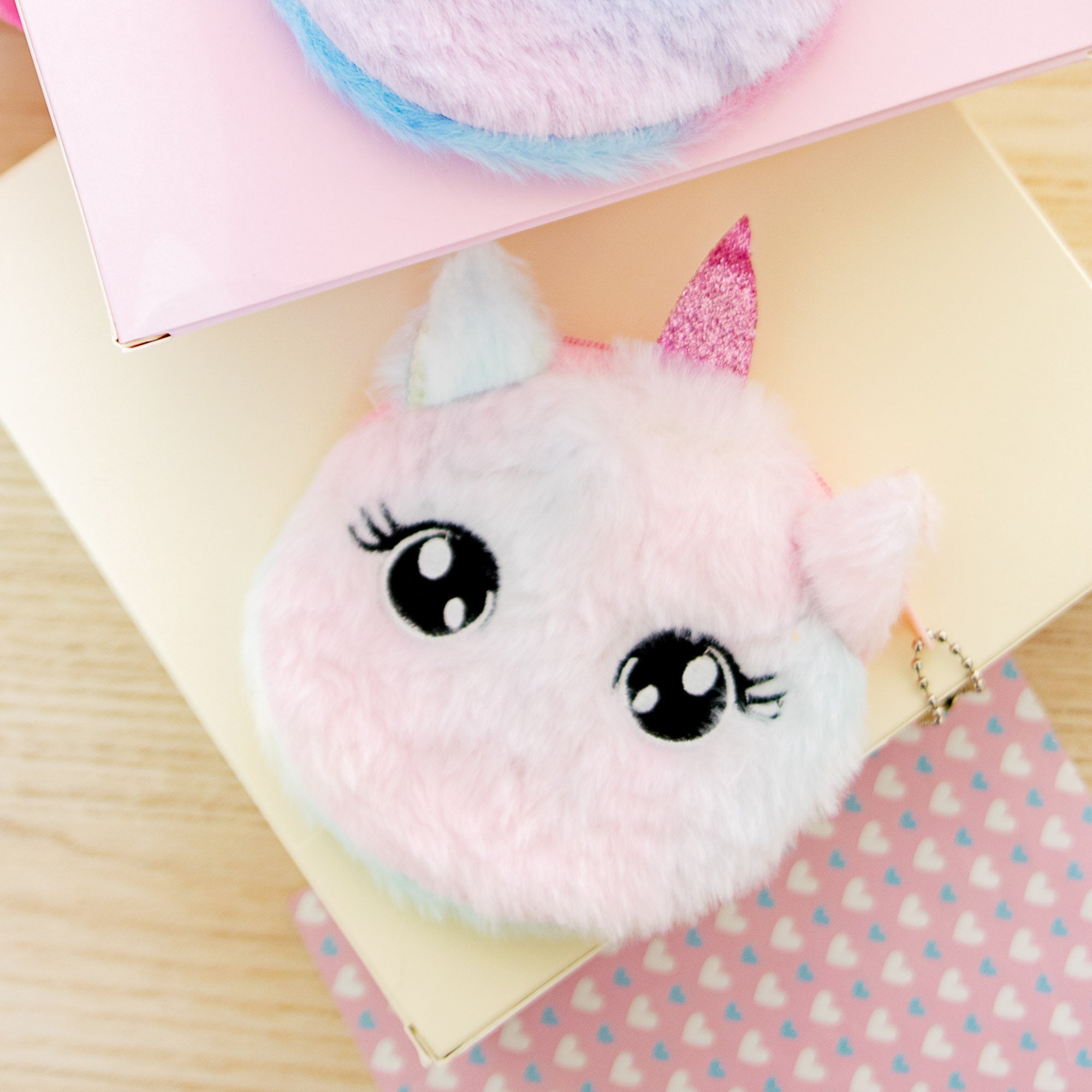 Porte Monnaie Peluche Licorne Eveillée
