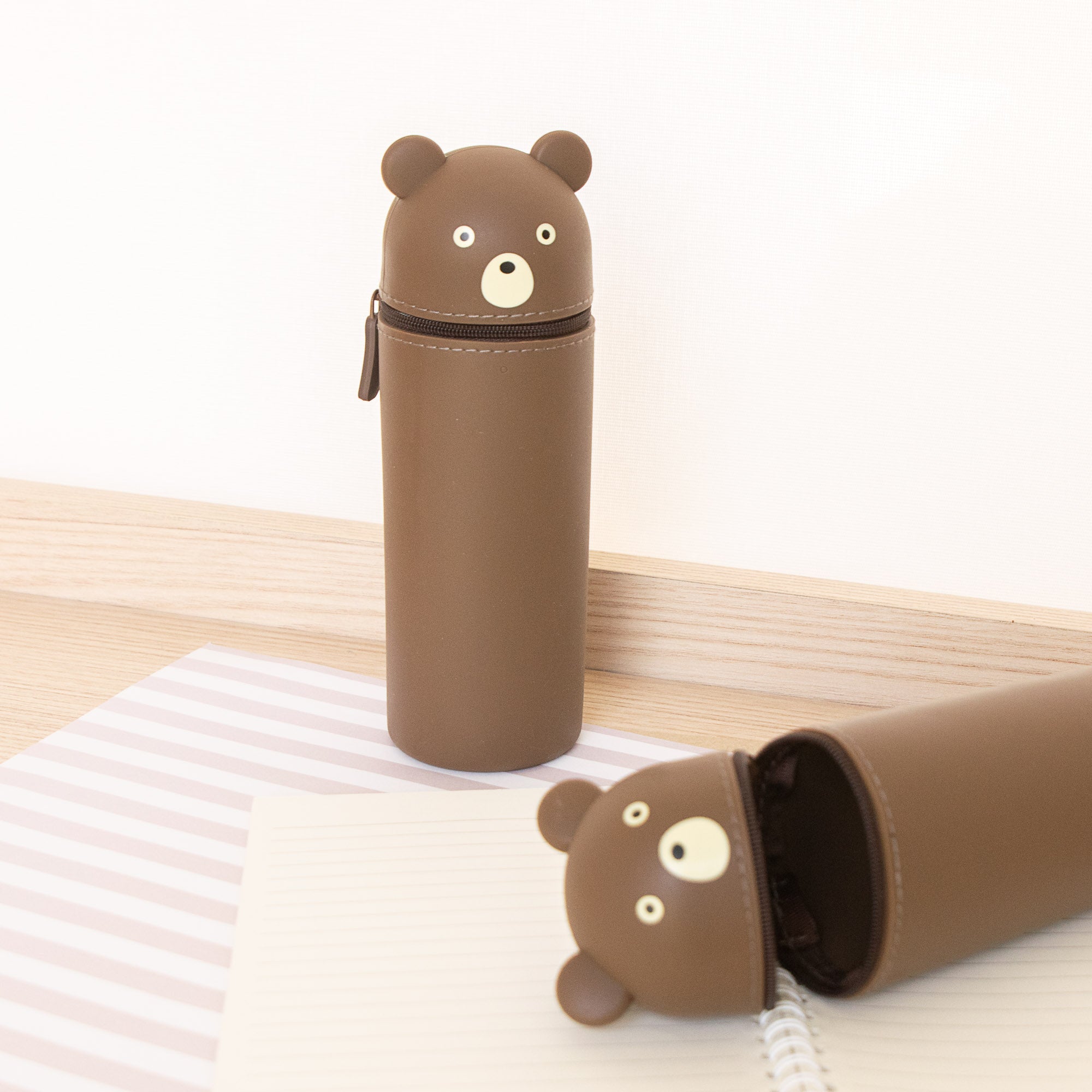 Trousse Verticale en Silicone - Ourson Marron