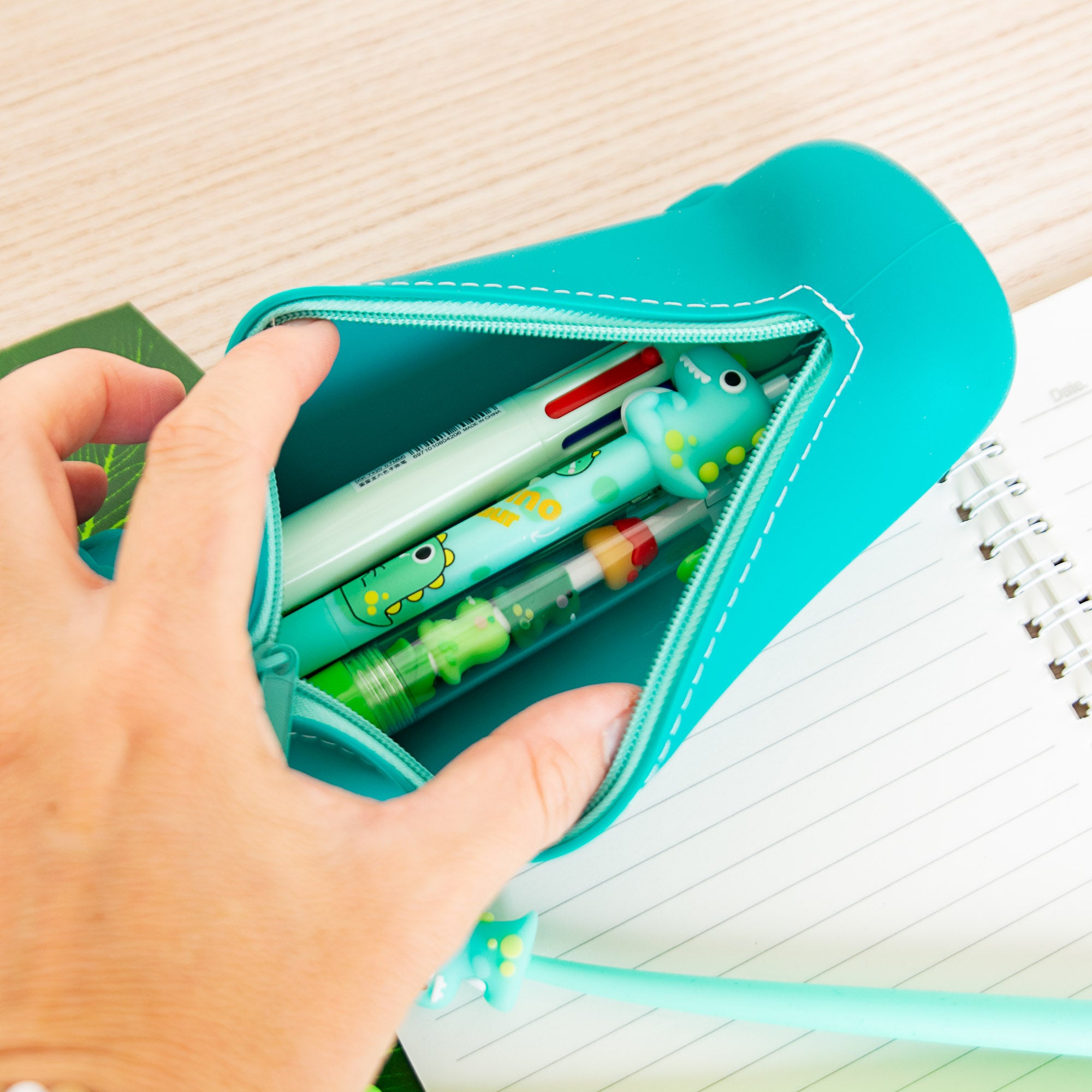 Trousse Silicone Dinosaure