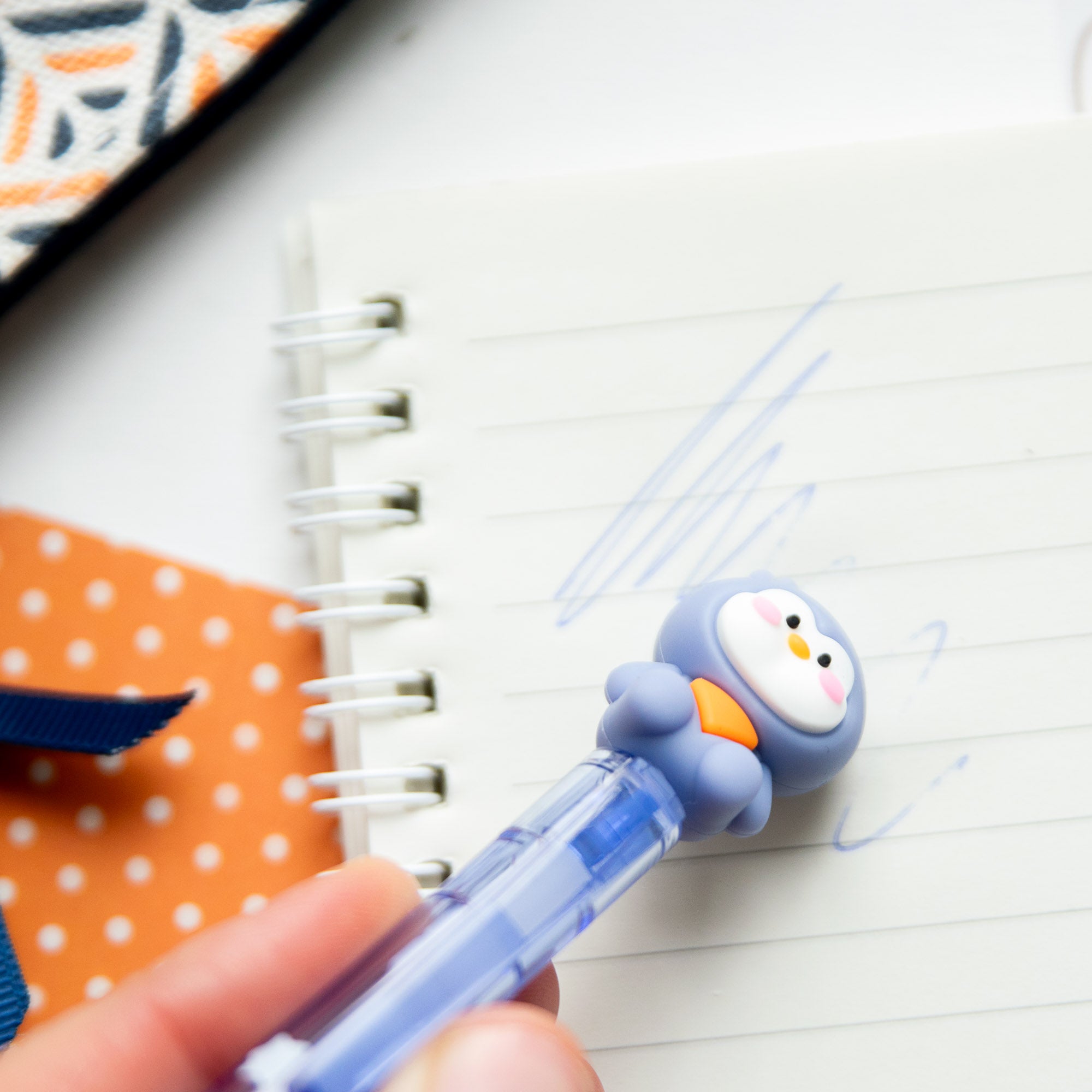 Stylo Gel Effaçable Kawaii - Pingouin