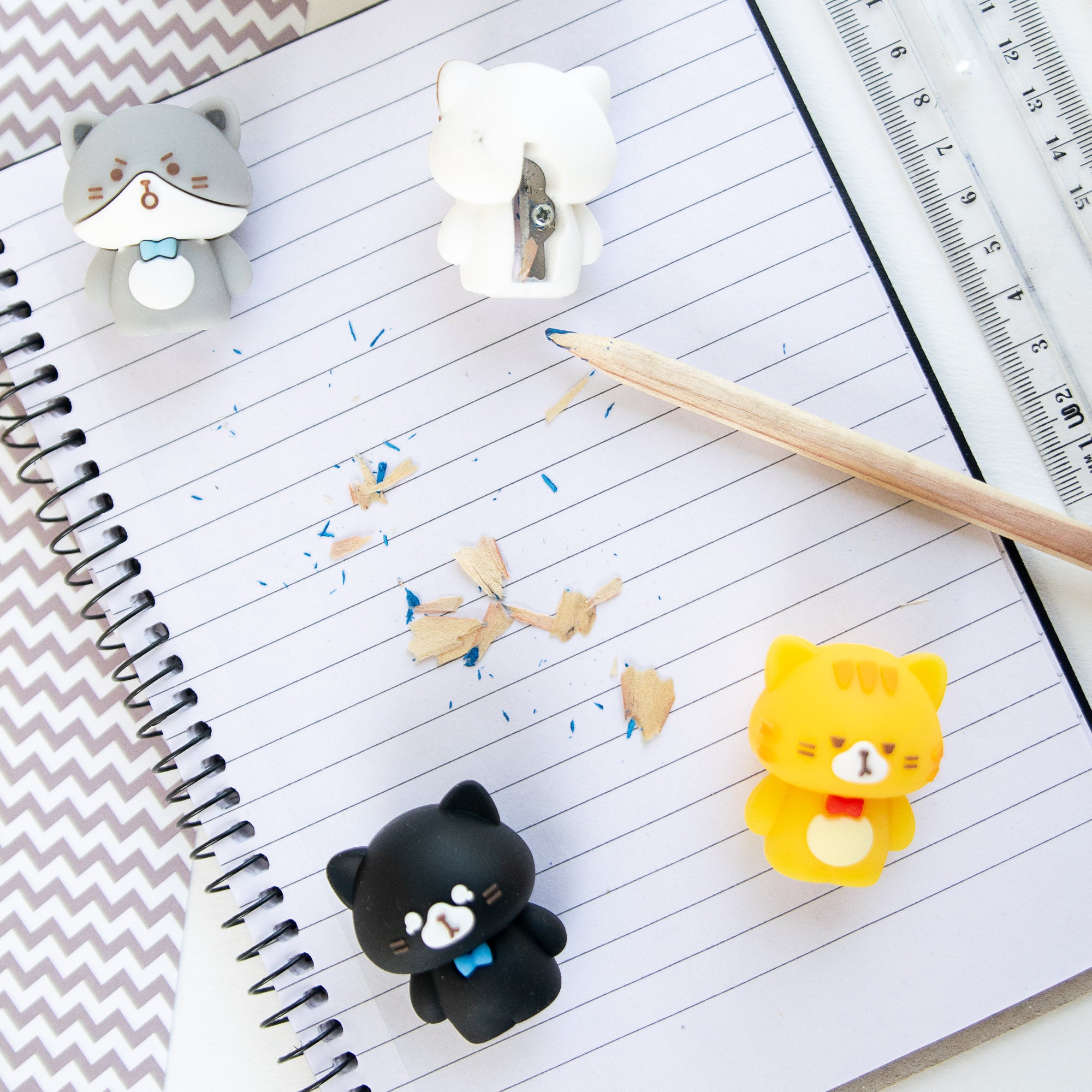 Taille-Crayon Kawaii Chat