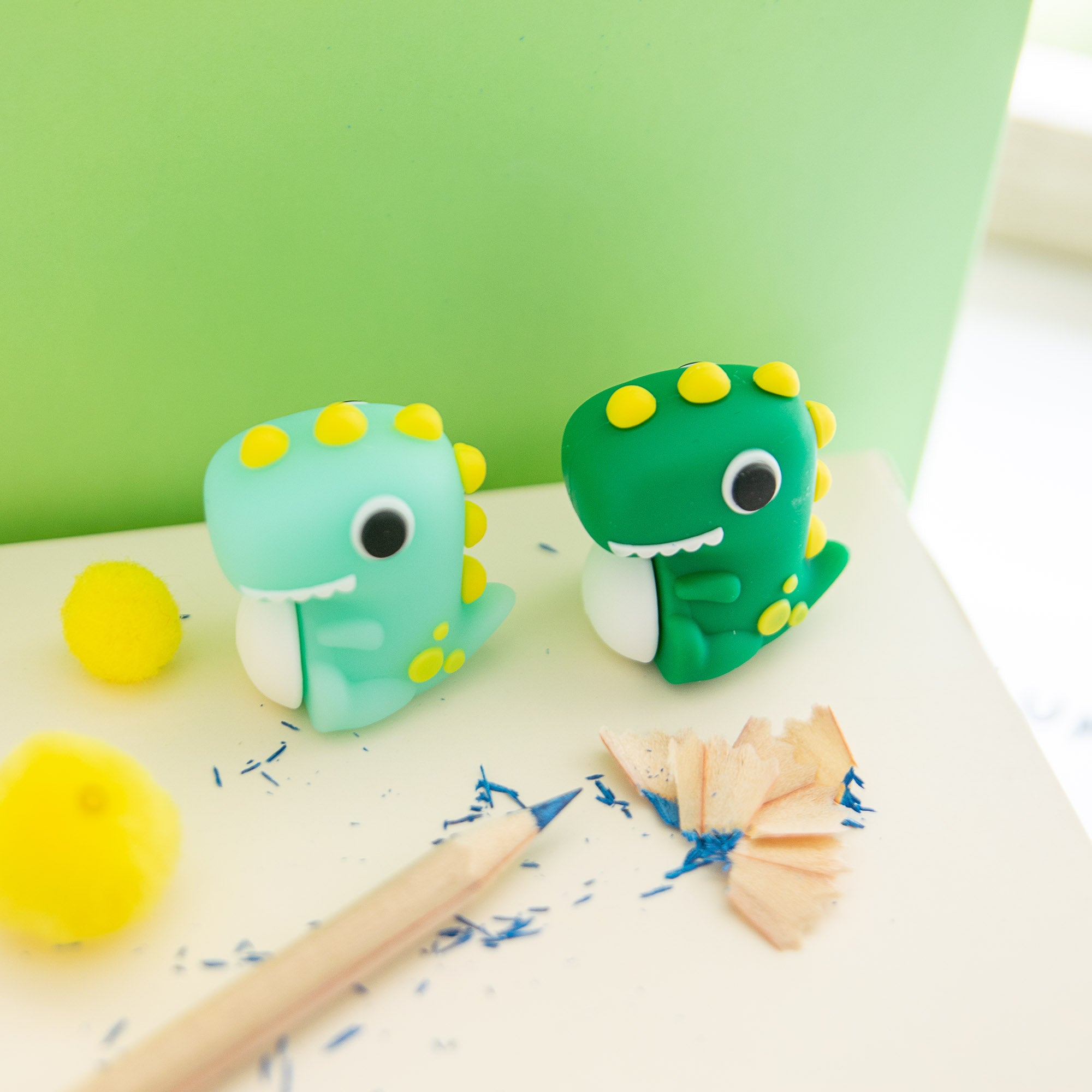 Taille-Crayon Kawaii Dinosaure