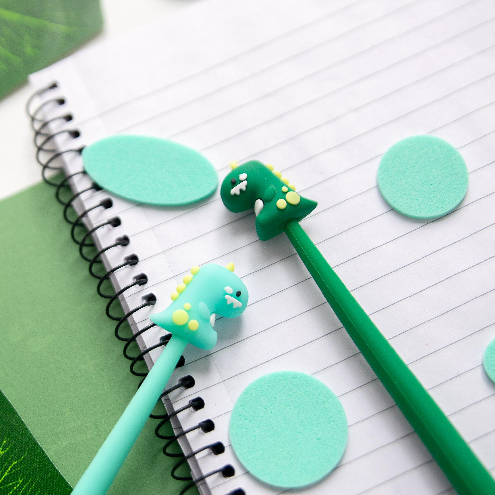 Stylo Souple à Secouer - Dinosaure Kawaii