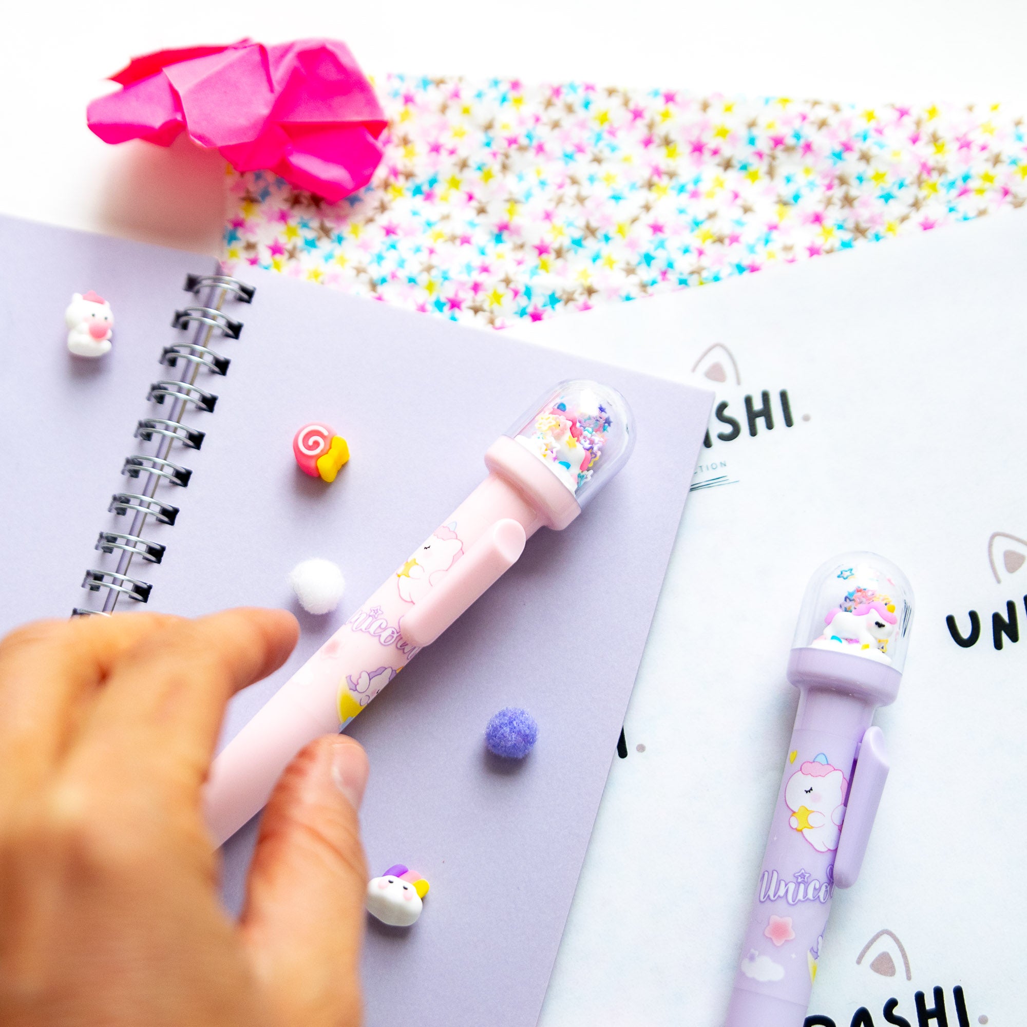 Stylo Kawaii Boule à neige – Licorne