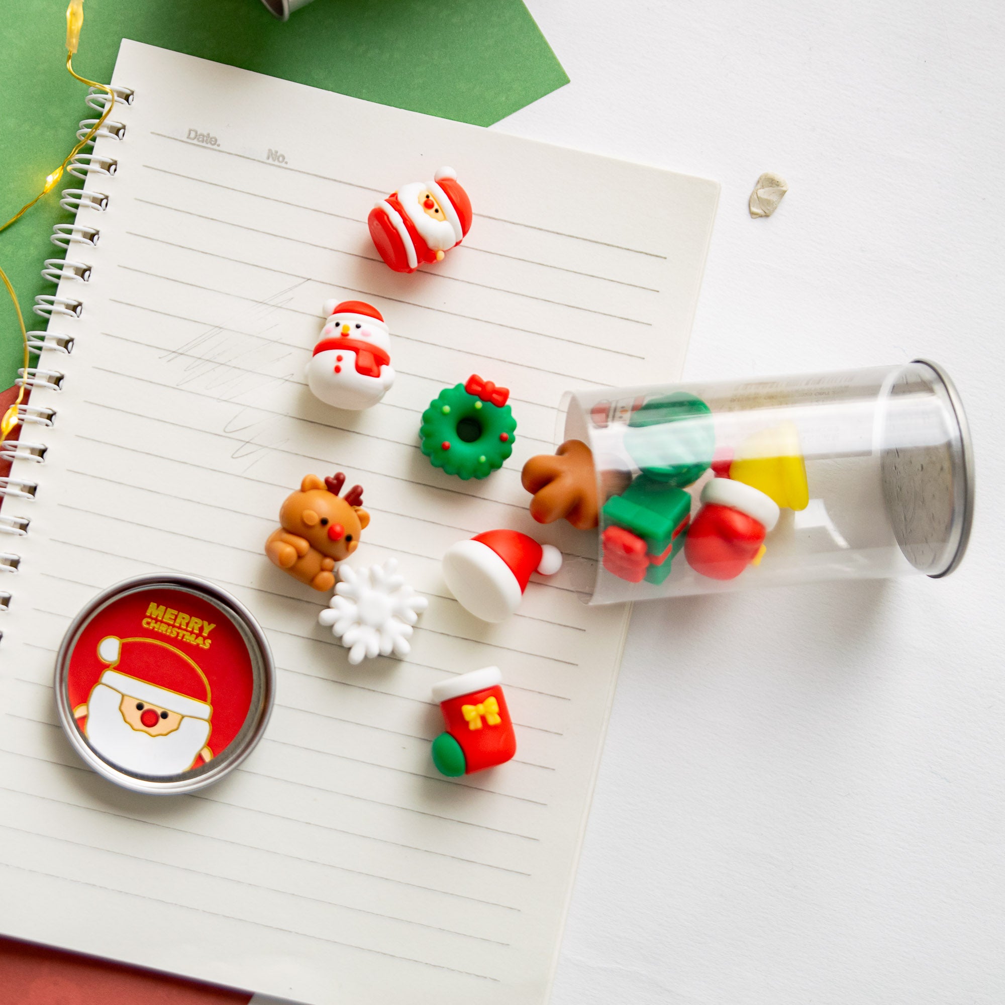 Mini Gomme Kawaii Noël (x12)