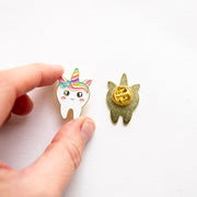 Pin's Dent Licorne