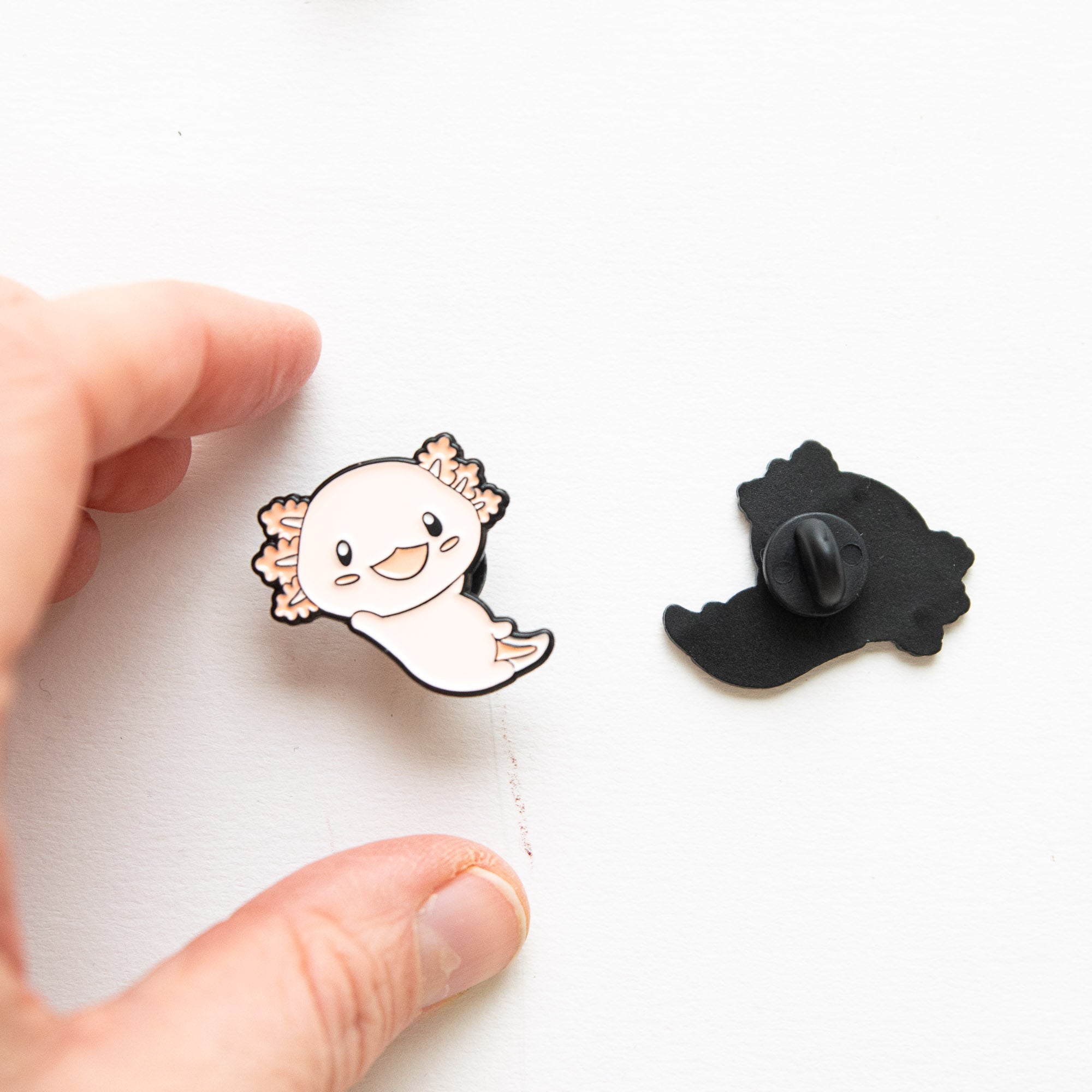 Pin's Axolotl Relax