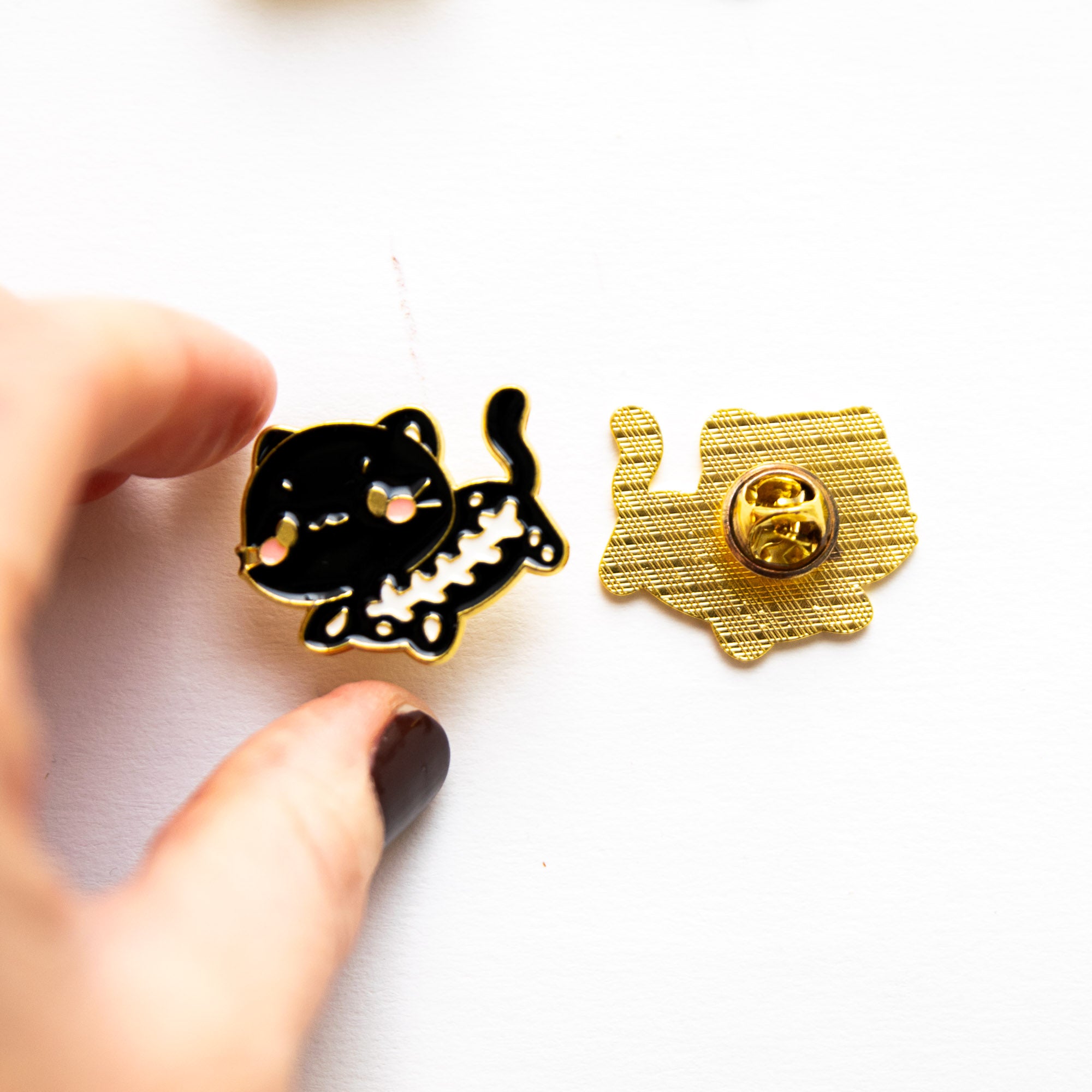 Pin's Chat Squelette