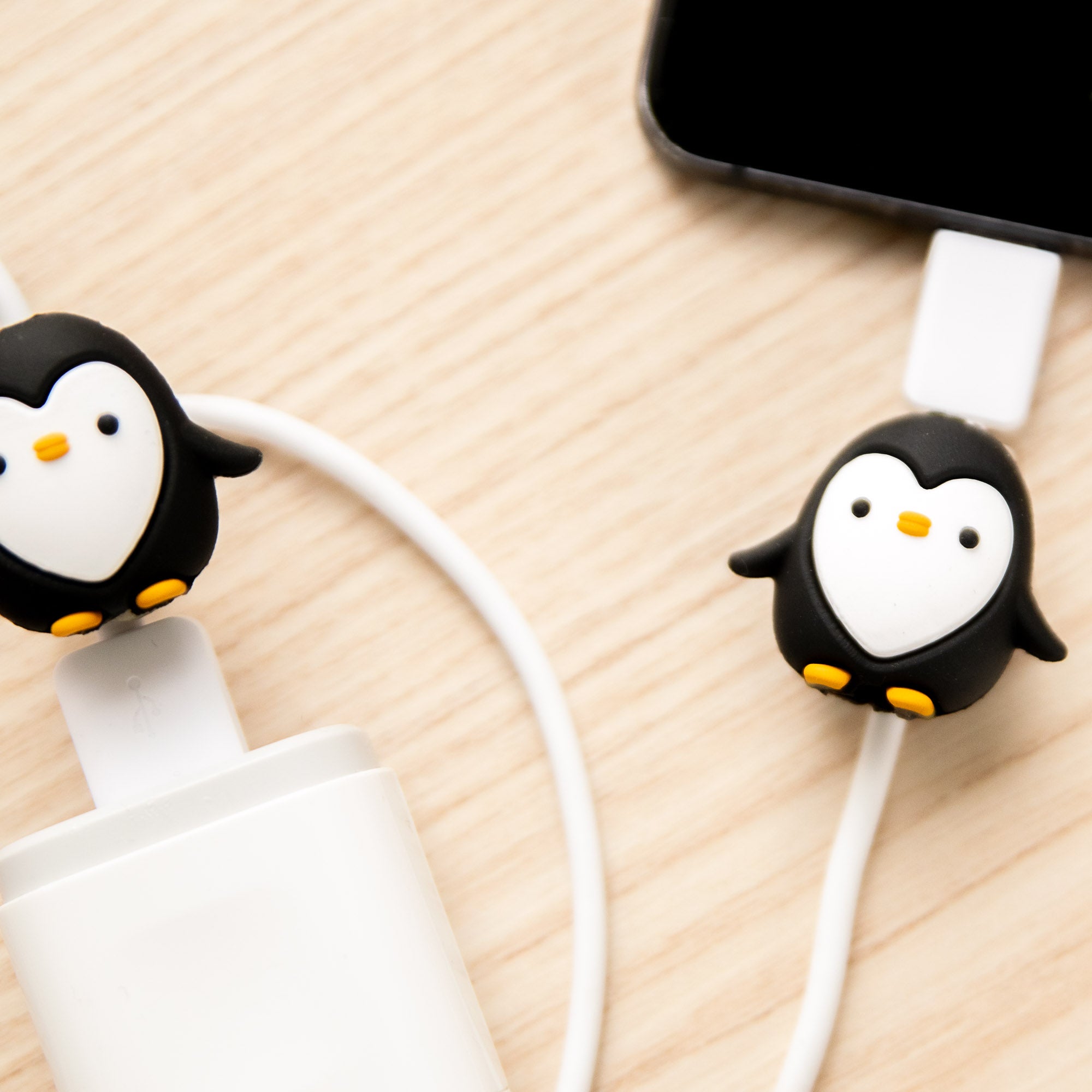 Protège-câble Kawaii USB Pingouin