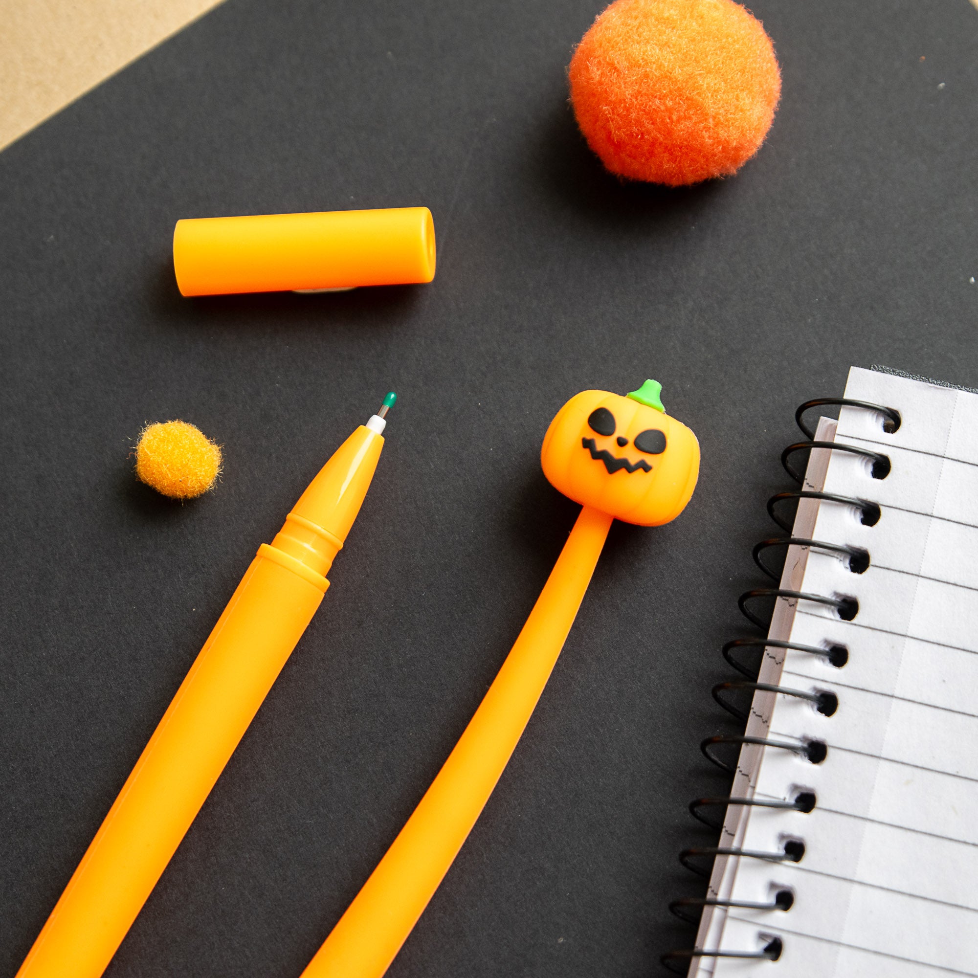 Stylo Souple à Secouer - Citrouille Halloween