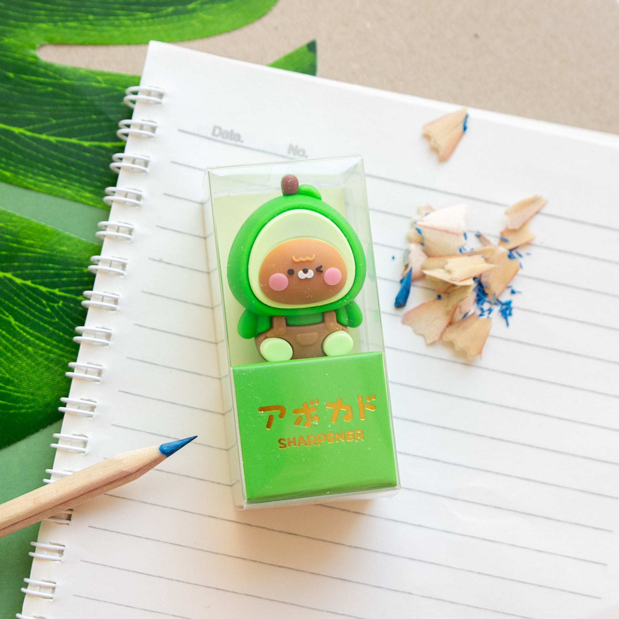 Taille-Crayon Kawaii Ourson Avocat