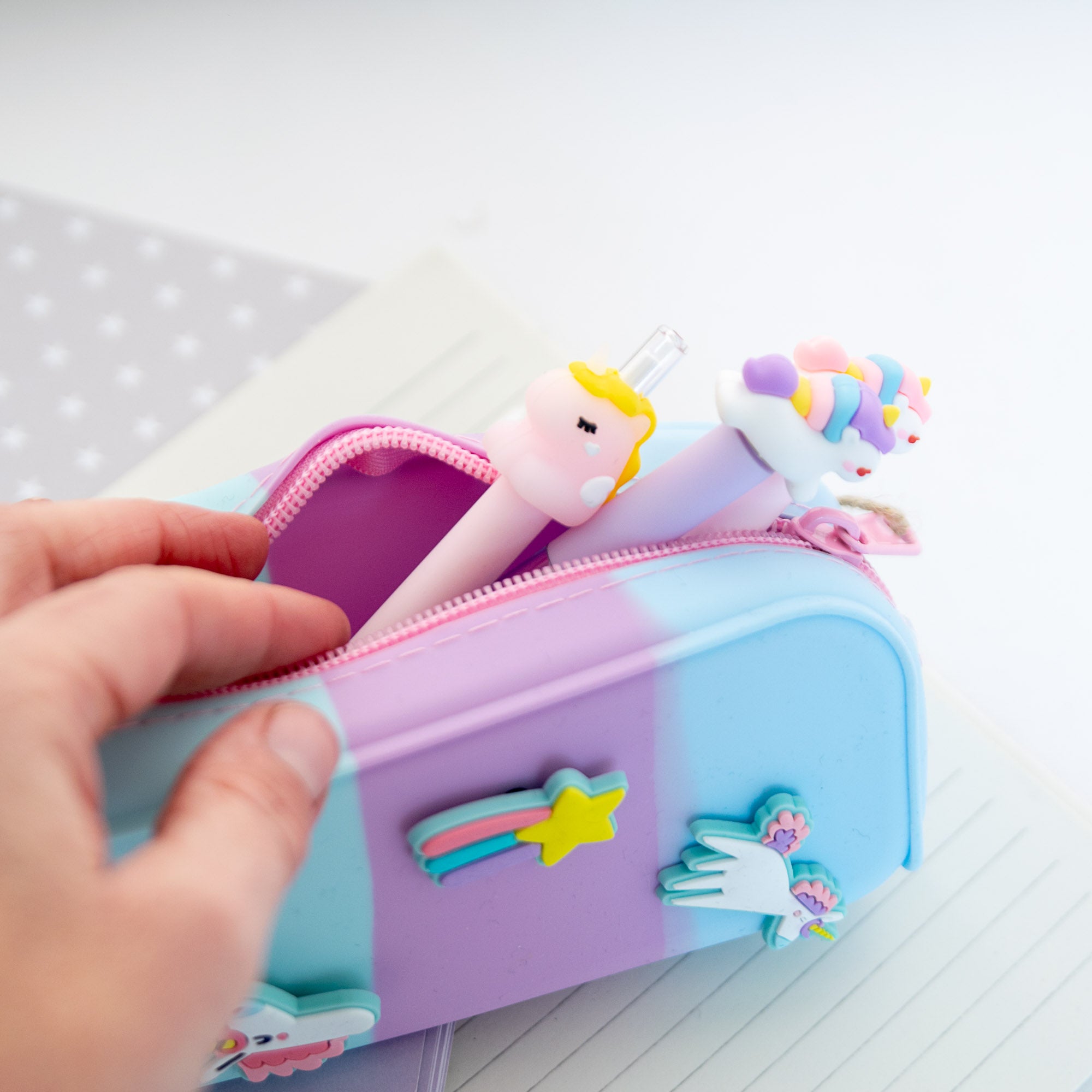 Trousse Silicone Licorne avec Charms