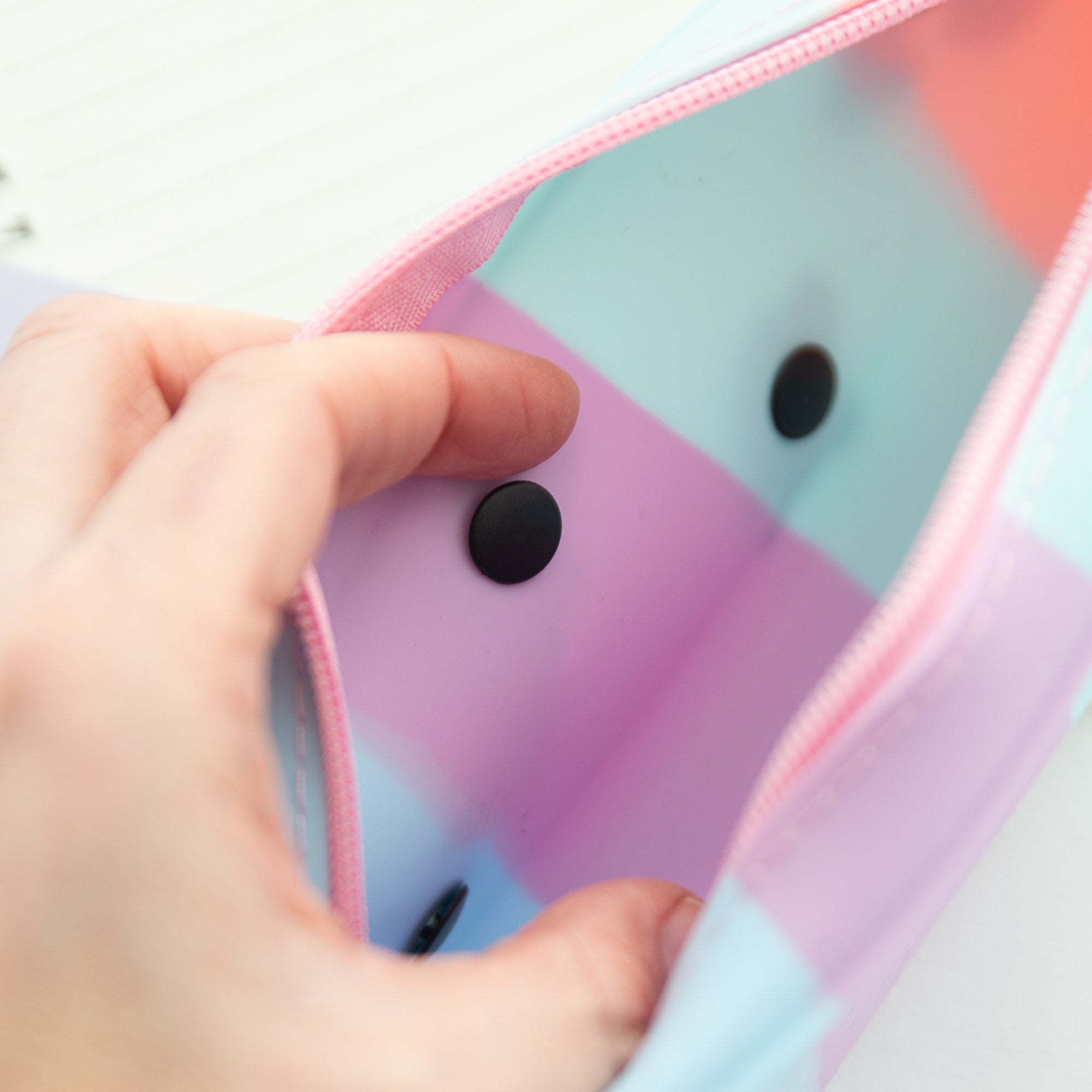 Trousse Silicone Licorne avec Charms