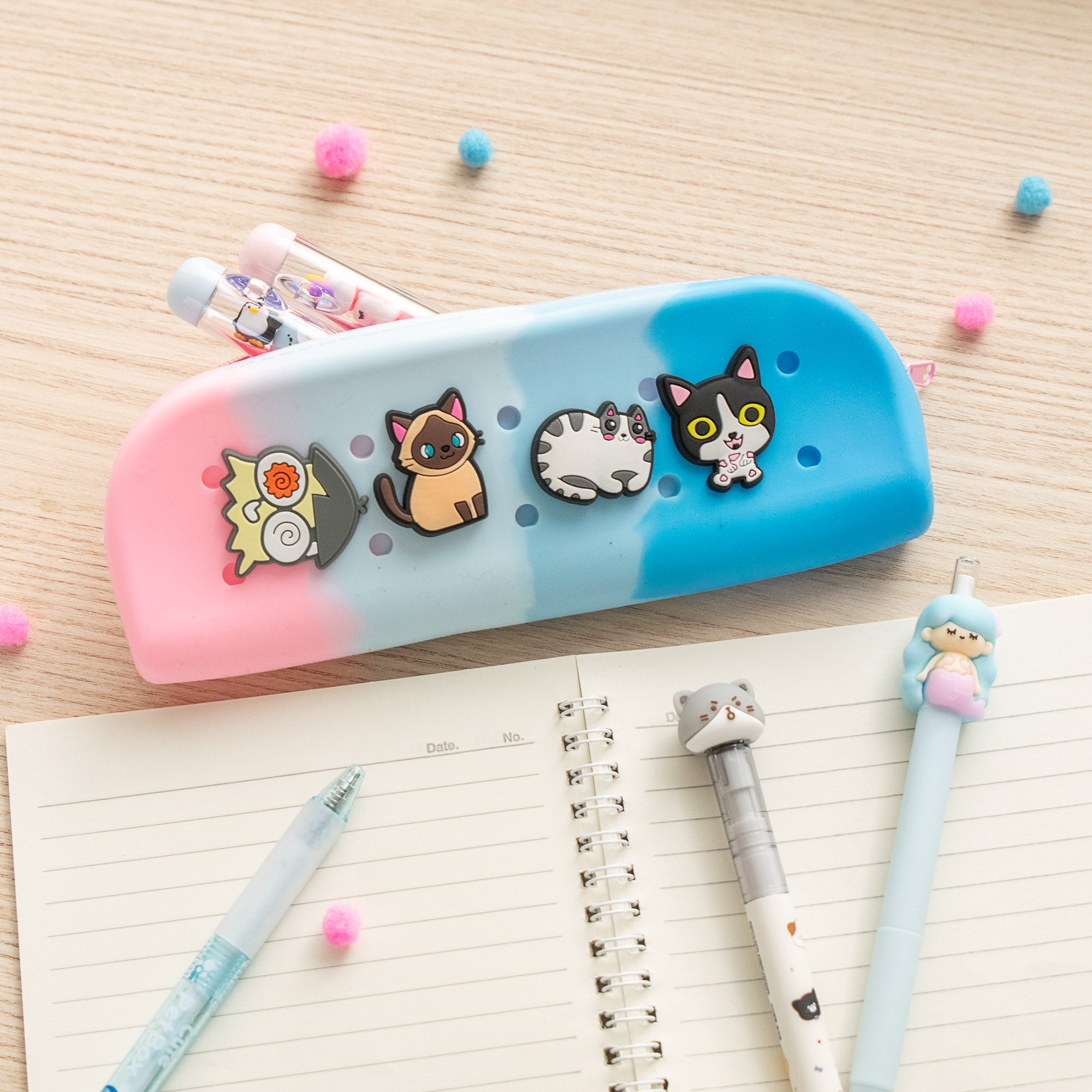 Trousse Fine en Silicone avec Charms