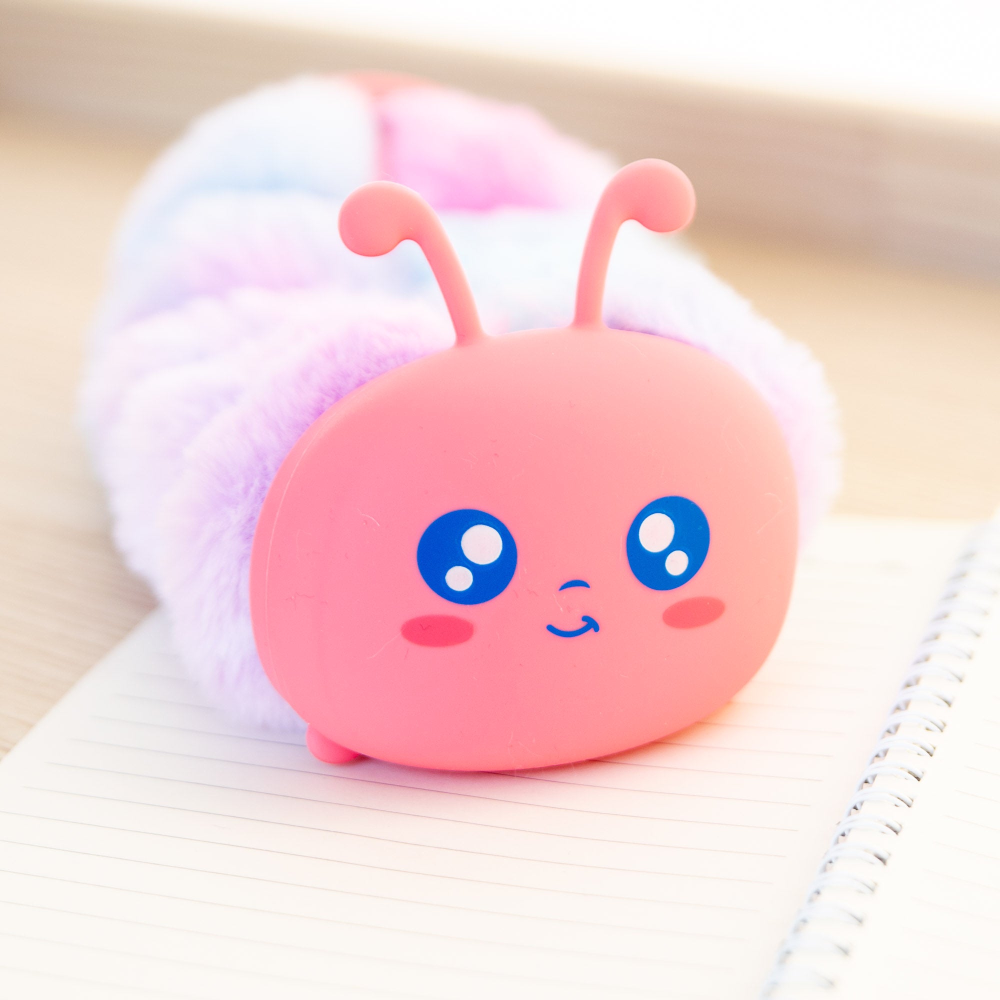 Trousse en Peluche & Silicone Chenille