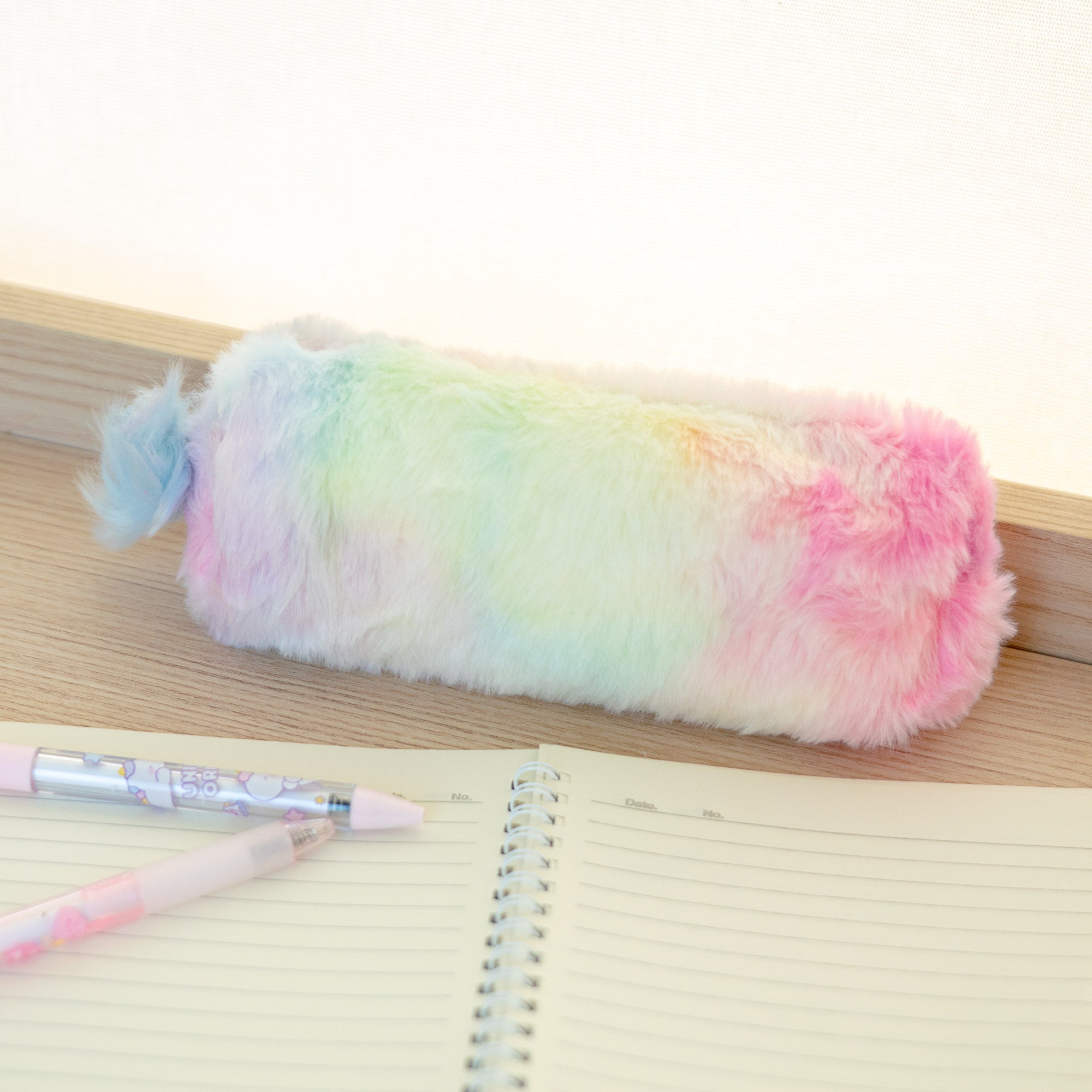 Trousse Peluche Arc-en-ciel