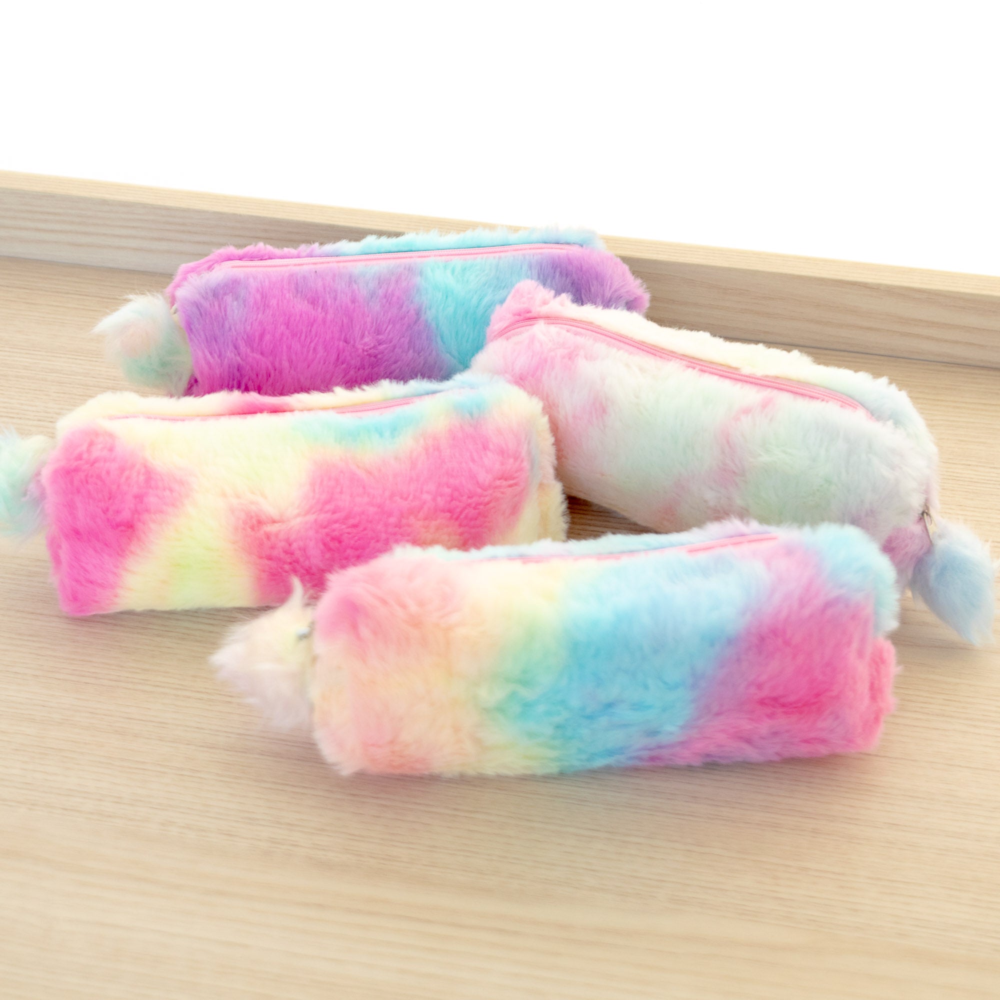 Trousse Peluche Arc-en-ciel