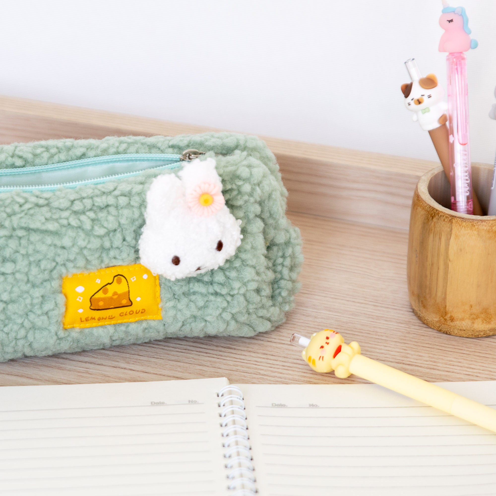 Trousse en Laine Bouclée Lapin