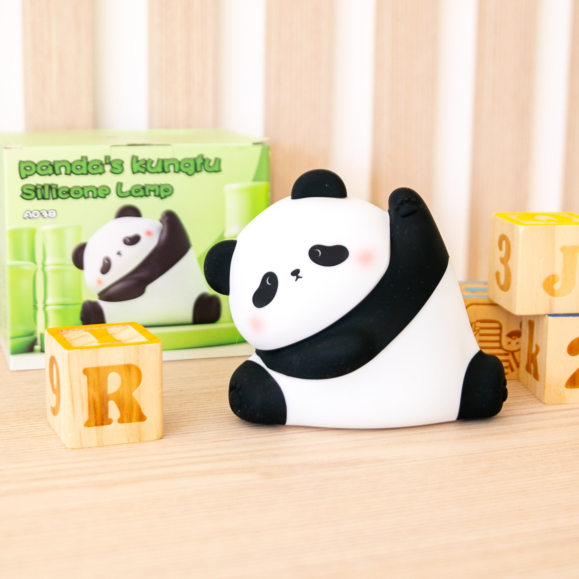 Veilleuse LED Panda Kungfu